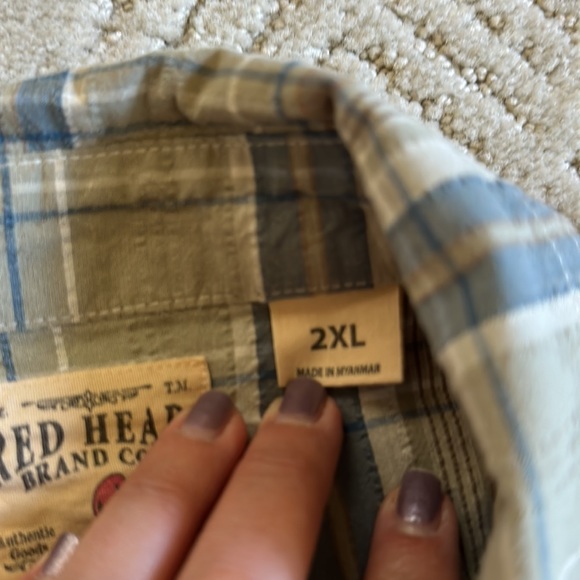 RedHead Seersucker Short-Sleeve Button-Down Shirt - Picture 3 of 7